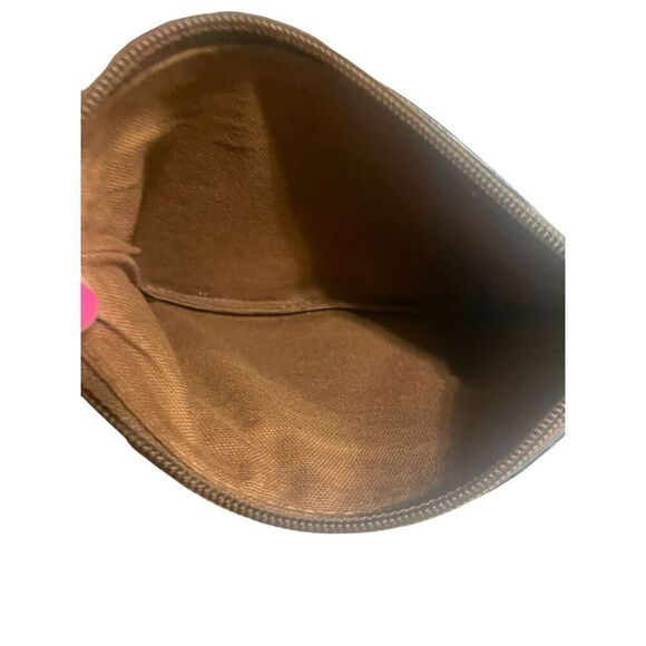 Fossil Explorer Flip Clutch - Picture 6 of 7